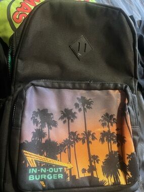 Brand new In-N-Out Burger backpack 🎒